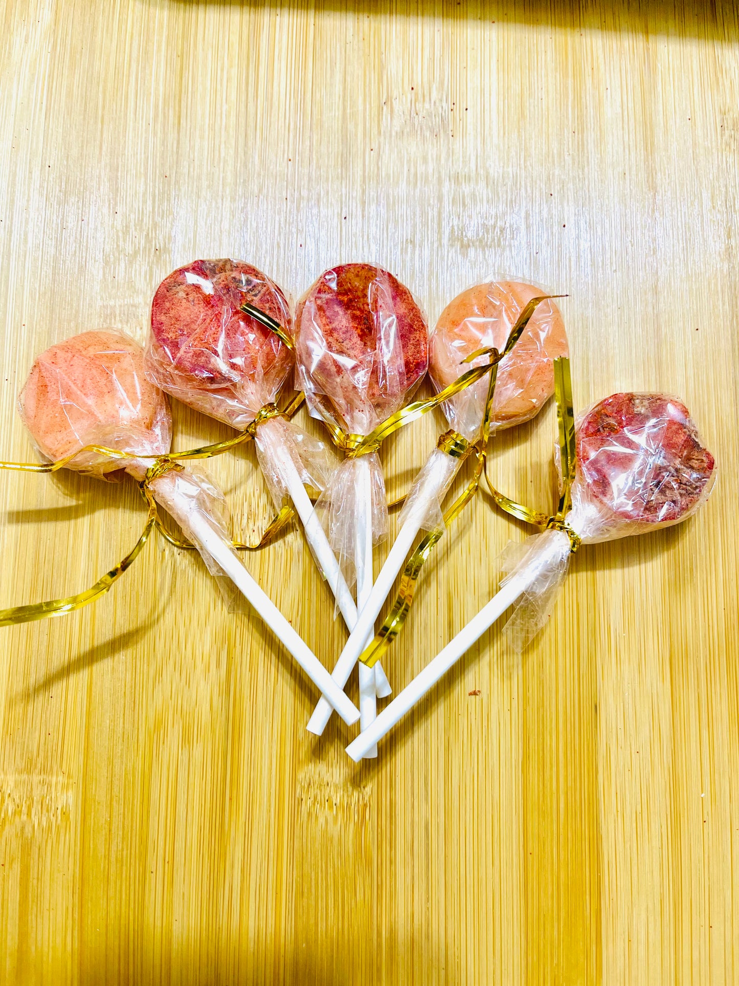 Pineapple Lollipop